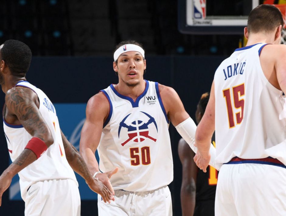 女足明星遭百万富翁跟踪骚扰，雇佣保镖应对（女足明星遭富豪纠缠跟踪，被迫雇保镖护身）