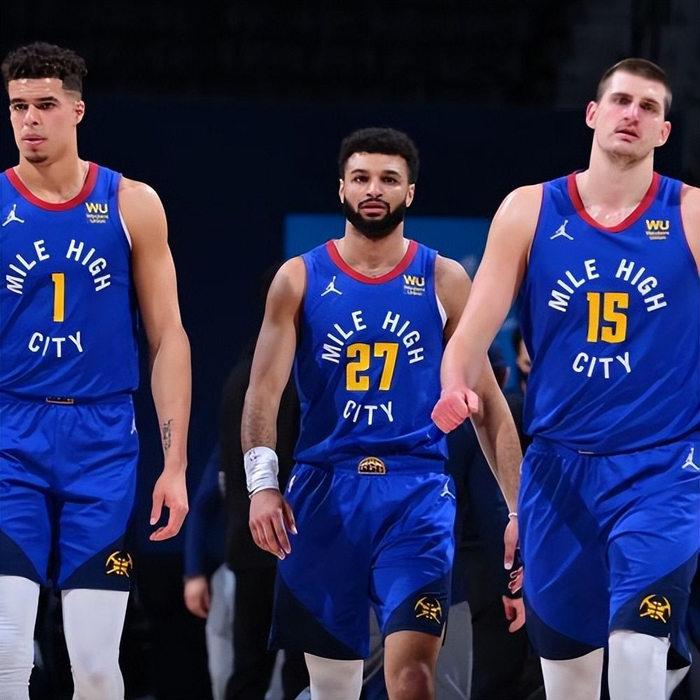 詹卢卡-曼奇尼：踢米兰失位导致丢球？那本来是一次进攻机会（詹卢卡-曼奇尼：对米兰的丢球并非失位，那球原本是我们的进攻机会）