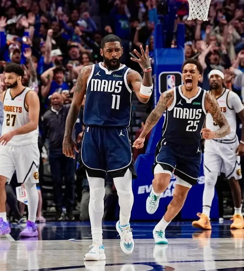 对手：这人是机器人吗？（对手质疑：他是机器人？）