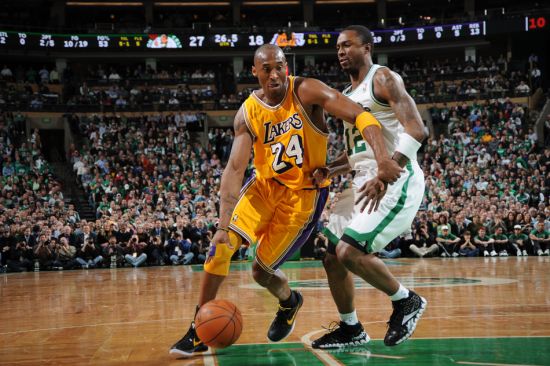 前辈认可！帕里什发文祝贺詹姆斯：纪录就是用来打破的（前辈力挺！帕里什发文恭贺詹姆斯：纪录就是用来被打破的）