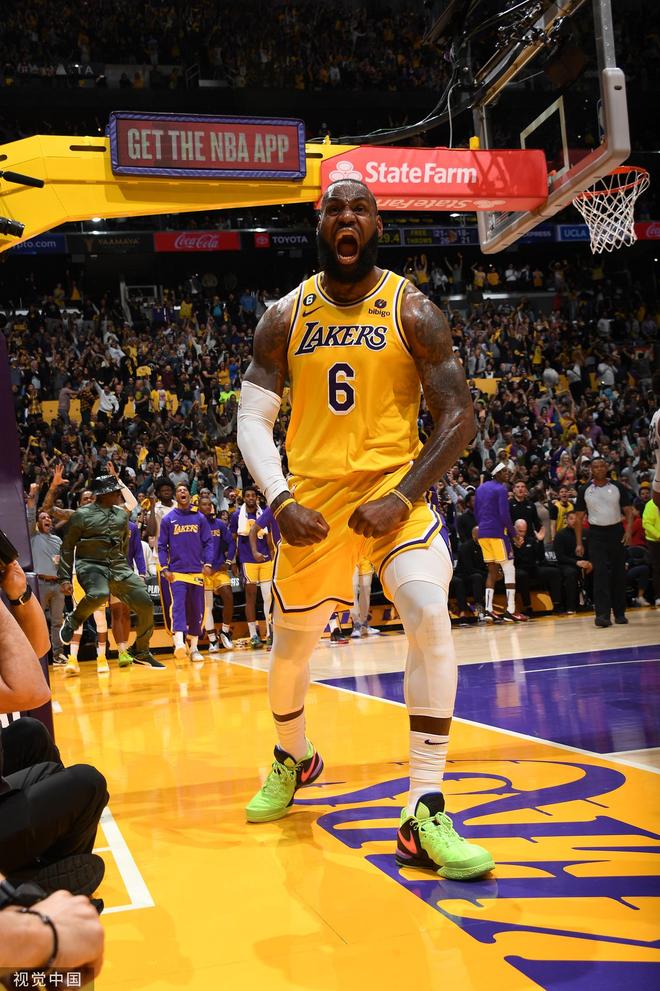 FC26坚不可摧：萨拉赫领衔，萨卡、莫德里奇、卡马文加在列（FC26铁壁阵容：萨拉赫挂帅，萨卡、莫德里奇与卡马文加悉数入选）