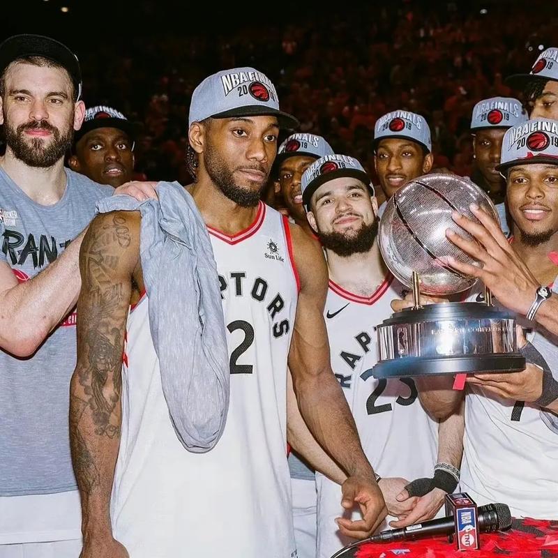 国米肠子悔青了吧？米兰700万投资蜡笔，收益直指联赛冠军（米兰700万押注蜡笔直指联赛桂冠，国米追悔莫及）