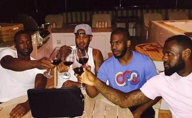 意媒：尤文冬窗很难签下贝尔纳韦，其3千万身价是主要障碍（意媒：尤文冬窗引进贝尔纳韦受阻，3000万身价成最大难题）